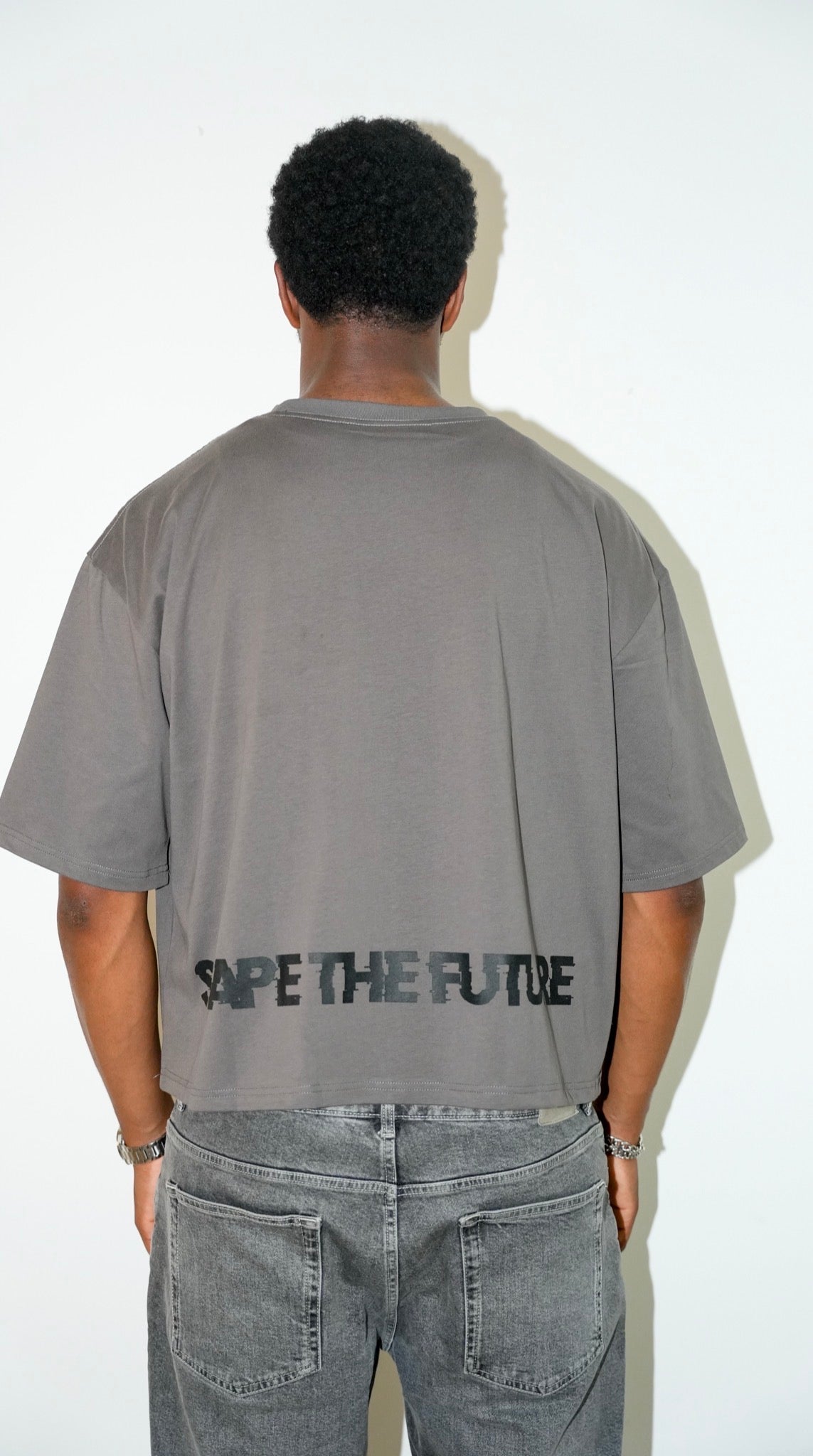 Seventeenth Flame Heart Cropped Tee