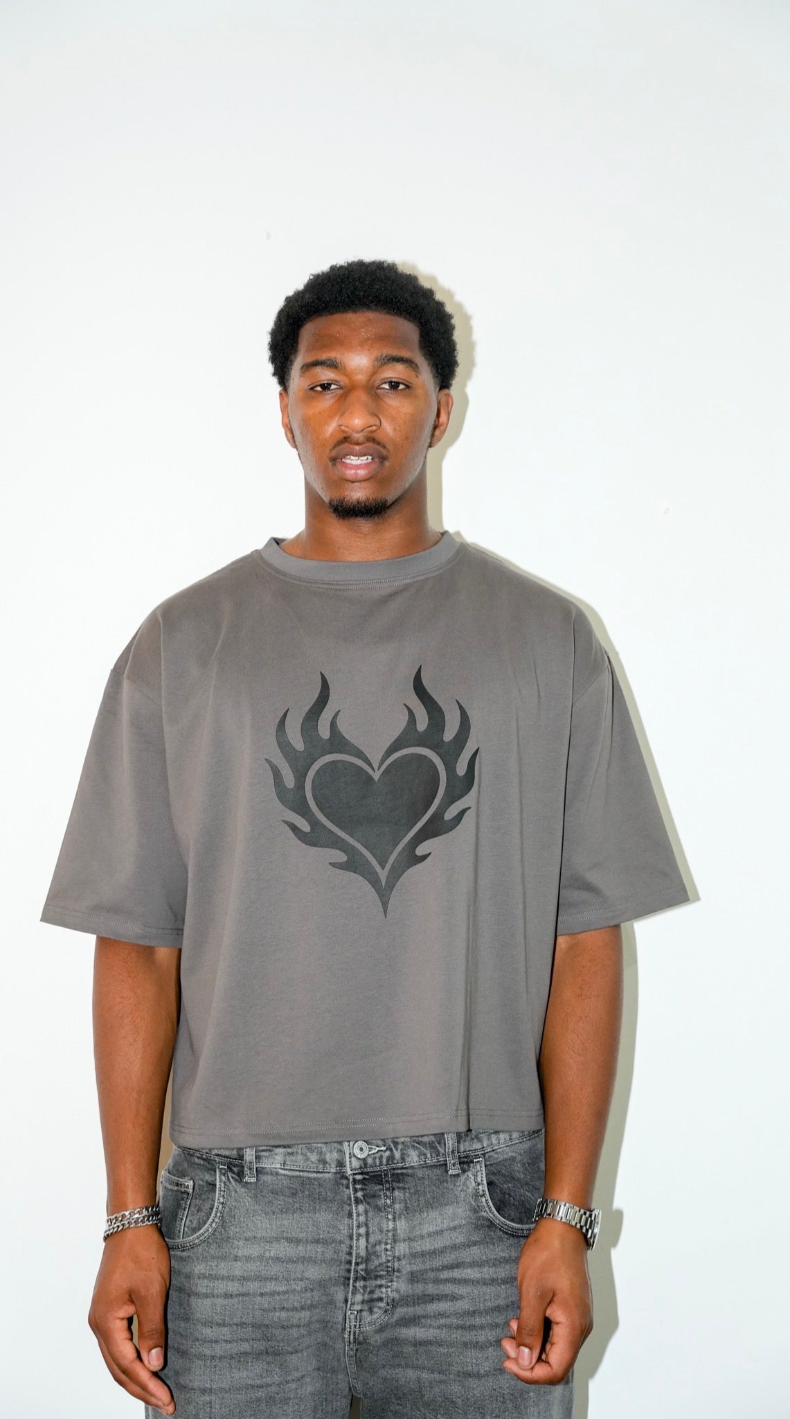 Seventeenth Flame Heart Cropped Tee